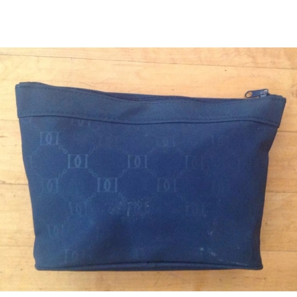 COSMETIC TRAVEL BAG BLUE MICROFIBER/ Canvas 8.5 X 6 - Picture 9 of 10